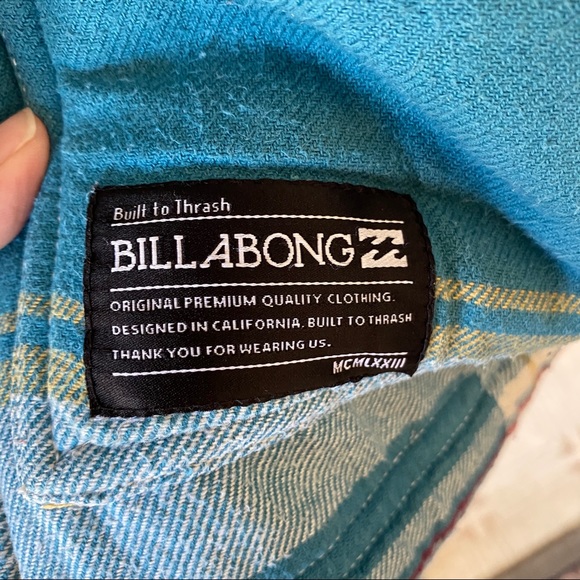 Billabong Plaid Sherpa Jacket - Picture 6 of 12